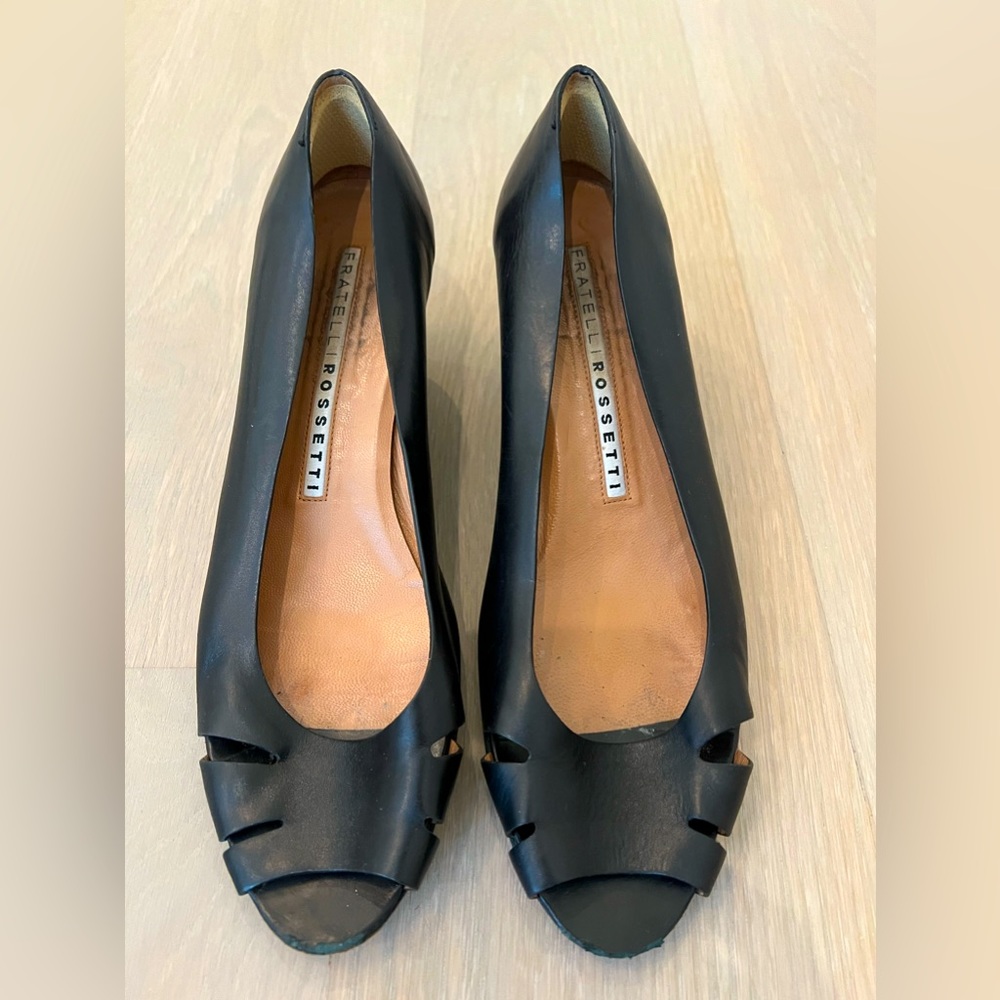 Fratelli Rossetti peep toe black wedges